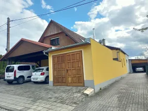 Pronájem rodinného domu, Hluk, 200 m2
