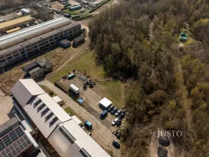 Prodej komerčního pozemku, Rynholec, 1688 m2