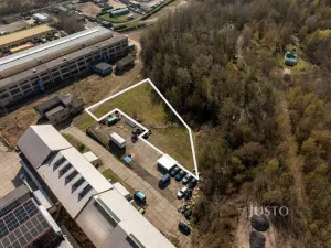 Prodej komerčního pozemku, Rynholec, 1688 m2