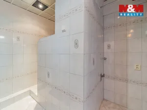 Prodej bytu 2+1, Aš, Hlavní, 57 m2