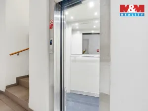 Prodej bytu 1+kk, Jablonec nad Nisou, Anenské náměstí, 20 m2