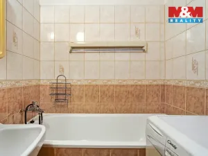 Prodej bytu 2+1, Teplice - Řetenice, V břízkách, 49 m2