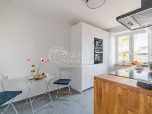 Pronájem bytu 2+1, Ostrava - Moravská Ostrava, Sokolská třída, 59 m2