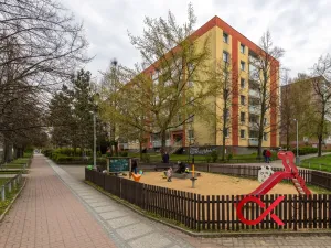 Prodej bytu 2+kk, Praha - Hlubočepy, Brichtova, 45 m2