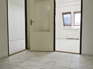 Pronájem kanceláře, Hustopeče, Mrštíkova, 56 m2