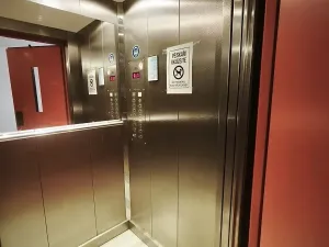 Pronájem bytu 2+1, Praha - Petrovice, Jakobiho, 42 m2