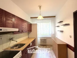 Prodej bytu 4+1, Zlín, Družstevní, 77 m2