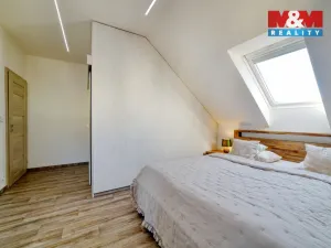 Pronájem bytu 3+kk, Mariánské Lázně - Úšovice, Dobrovského, 80 m2