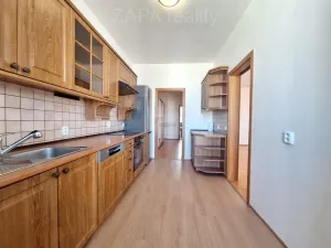 Pronájem bytu 4+1, Praha - Veleslavín, Na okraji, 110 m2