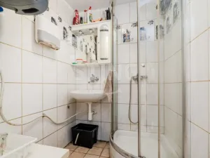 Prodej výrobních prostor, Ostrava, Porubská, 196 m2