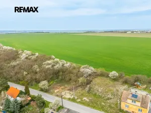 Prodej pozemku pro bydlení, Slaný, 778 m2