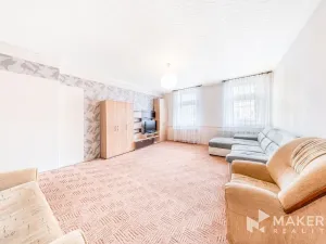 Pronájem bytu 2+1, Karlovy Vary, Vítězná, 70 m2