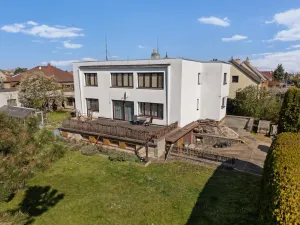 Prodej vícegeneračního domu, Praha - Horní Počernice, Čechurova, 365 m2