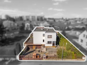 Prodej vícegeneračního domu, Praha - Horní Počernice, Čechurova, 365 m2