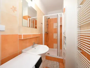 Pronájem bytu 2+kk, Praha - Holešovice, Janovského, 41 m2