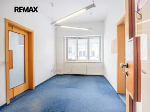 Pronájem výrobních prostor, Rudná, Masarykova, 1270 m2