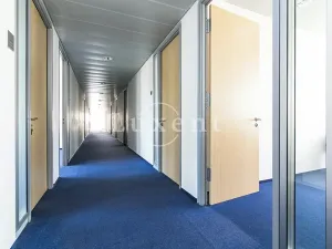 Pronájem kanceláře, Praha - Jinonice, Pekařská, 393 m2