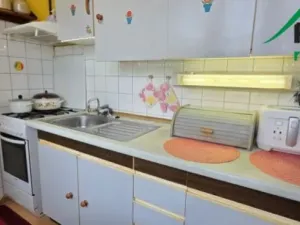 Prodej bytu 3+1, Chodová Planá, sídliště Lučina, 68 m2