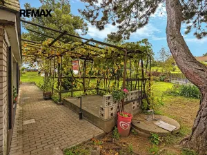 Prodej rodinného domu, Zlosyň, 307 m2