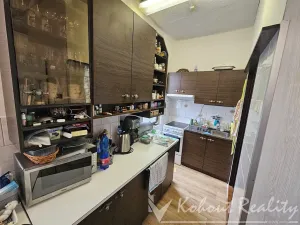 Prodej činžovního domu, Praha - Satalice, Bošínská, 195 m2