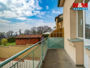 Prodej rodinného domu, Dobrovice, Komenského, 431 m2