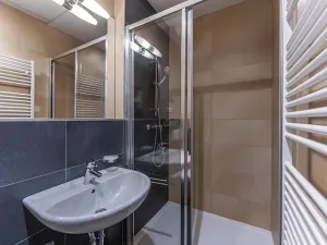 Pronájem bytu 2+kk, Praha - Vinohrady, náměstí Jiřího z Lobkovic, 43 m2