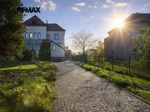 Prodej ubytování, Příbor, Masarykova, 860 m2