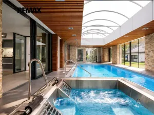 Prodej ubytování, Příbor, Masarykova, 860 m2