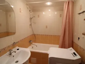 Pronájem bytu 2+1, Karlovy Vary, I. P. Pavlova, 54 m2