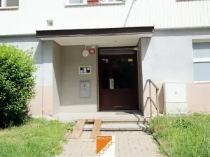 Prodej bytu 2+1, Klášterec nad Ohří, Jana Ámose Komenského, 68 m2