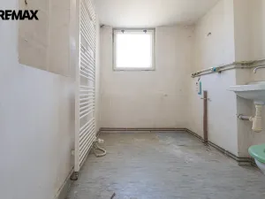 Prodej obchodního prostoru, Kolín - Kolín V, Ovčárecká, 554 m2