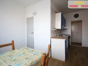 Pronájem bytu 2+1, Plzeň - Doudlevce, Mandlova, 58 m2