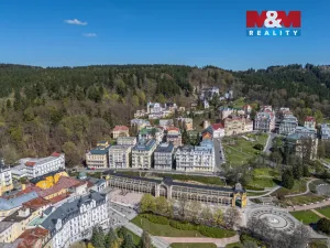 Prodej bytu 2+kk, Mariánské Lázně, Masarykova, 65 m2