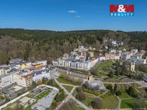 Prodej bytu 2+kk, Mariánské Lázně, Masarykova, 65 m2