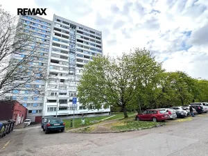 Pronájem bytu 1+kk, Praha - Kobylisy, Kyselova, 26 m2