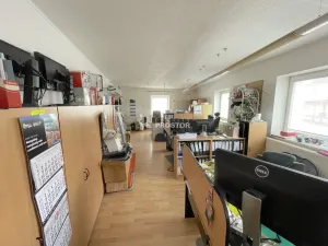 Pronájem kanceláře, Jirny, Družstevní, 619 m2