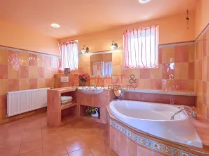 Prodej rodinného domu, Hustopeče, Herbenova, 437 m2