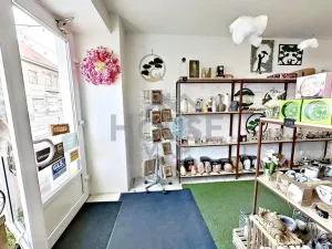 Pronájem kanceláře, Praha - Kobylisy, Klapkova, 40 m2