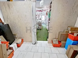 Pronájem kanceláře, Praha - Kobylisy, Klapkova, 40 m2