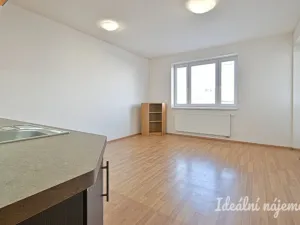 Pronájem bytu 2+kk, Brno - Žebětín, Říčanská, 53 m2