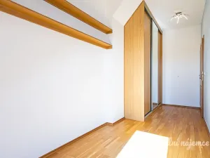Pronájem bytu 3+kk, Praha - Holešovice, Osadní, 76 m2