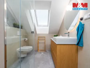 Prodej rodinného domu, Pardubice - Dražkovice, 250 m2