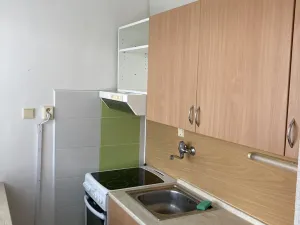 Pronájem bytu 1+kk, Pardubice - Polabiny, Bělehradská, 34 m2