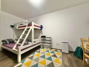 Prodej bytu 2+1, Krnov - Pod Cvilínem, Zeyerova, 60 m2
