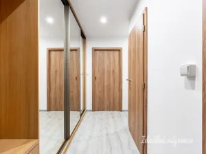 Pronájem bytu 2+1, Praha - Michle, Bítovská, 39 m2