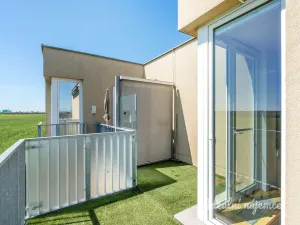 Pronájem bytu 2+kk, Praha, Pod Formankou, 54 m2