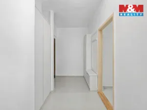 Prodej bytu 1+1, Most, tř. Budovatelů, 39 m2