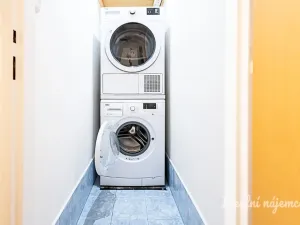 Pronájem bytu 3+kk, Praha - Kamýk, Machuldova, 62 m2