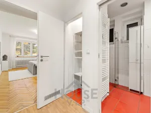 Prodej bytu 2+kk, Praha - Žižkov, Jeseniova, 46 m2