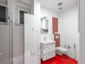 Prodej bytu 2+kk, Praha - Žižkov, Jeseniova, 46 m2